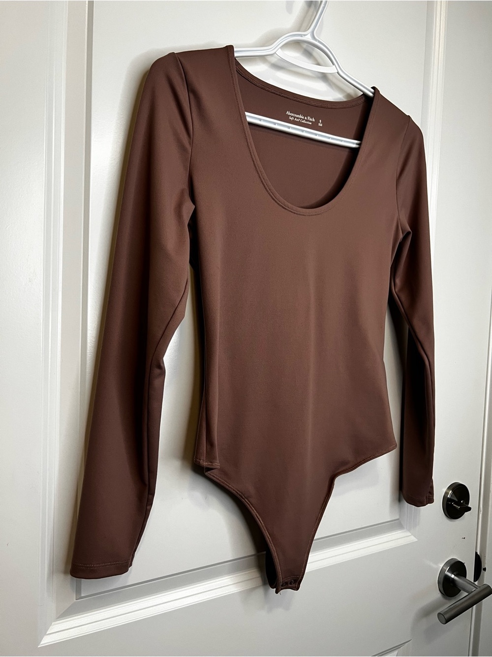 Abercrombie & Fitch Brown Long Sleeve Scoop Neck Bodysuit - Picture 2 of 9